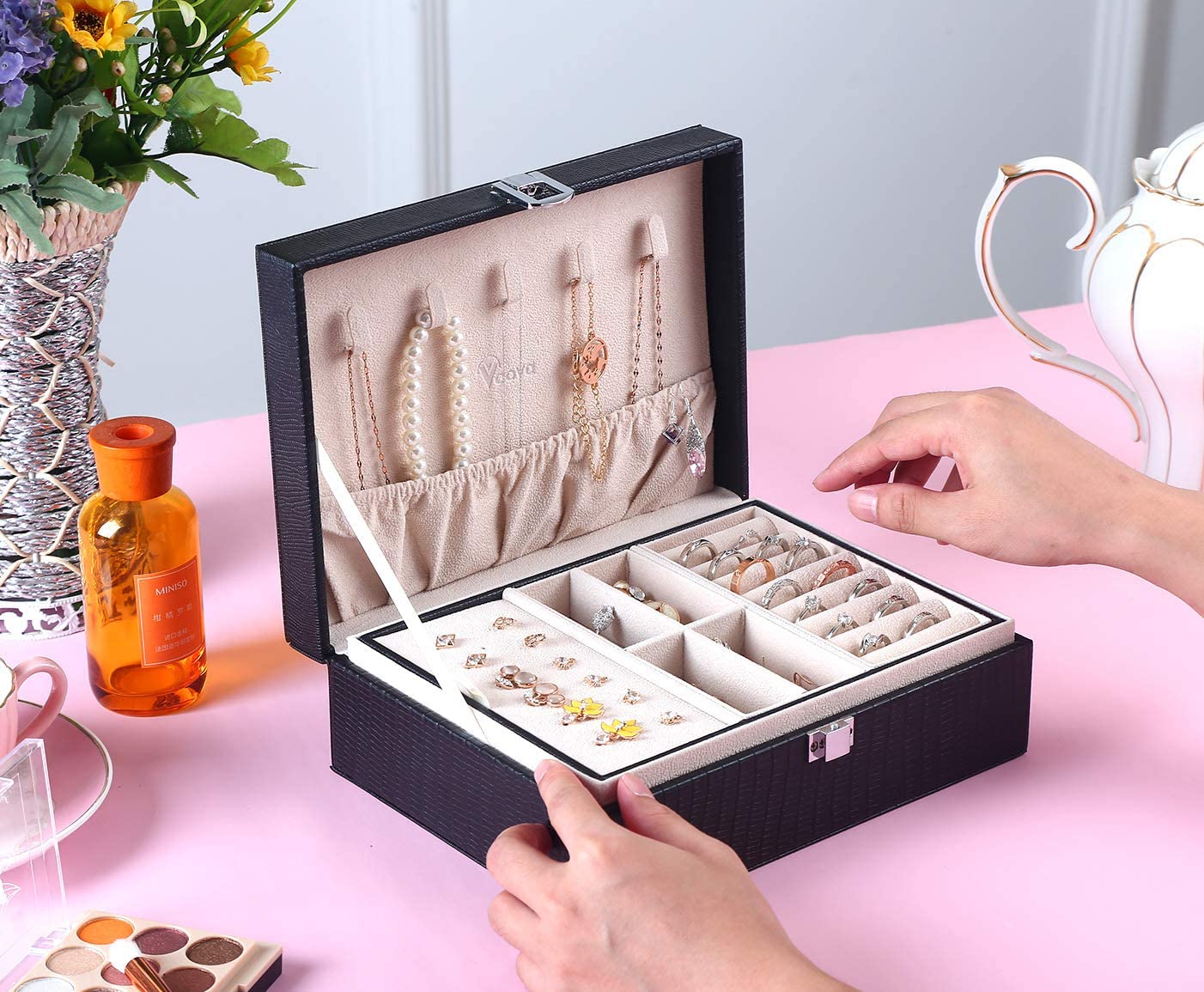 Voova Jewelry Box Organizer for Women Girls, 2 Layer Large Men Jewelry Storage Case, PU Leather Display Jewellery Holder with Removable Tray for Necklace Earrings Rings Bracelets, Vintage Gift,Grey - Image 4